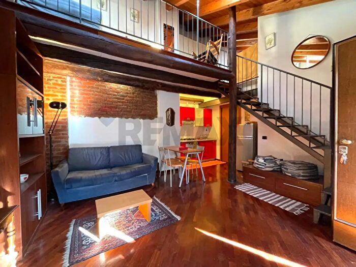 Appartamento bilocale in vendita in Via Martiri Oscuri, Milano