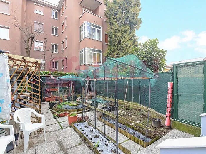 Appartamento trilocale in vendita in Via Raffaello Sanzio, Meda