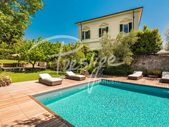 Casa con 6 locali in vendita in Via San Francesco dAssisi, La Spezia