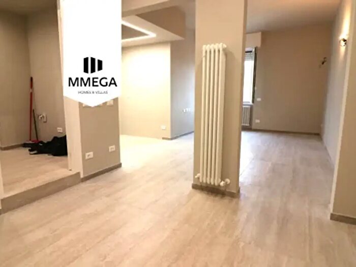 Appartamento con 5 locali in vendita in Piazza Giovanni Antonelli, Firenze