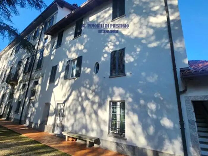 Appartamento trilocale in vendita in Via Fontana, Calco