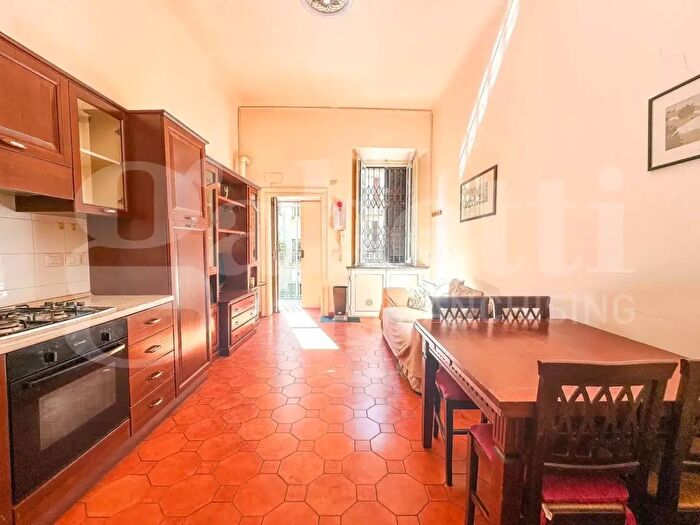 Appartamento quadrilocale in vendita in Viale Monza, Milano