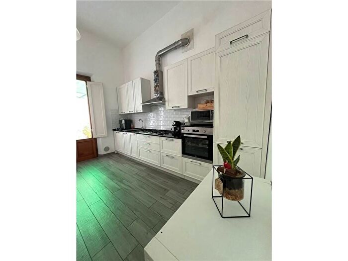 Appartamento con 5 locali in vendita in VIA CARRUCCI, Masini XX Settembre, Empoli