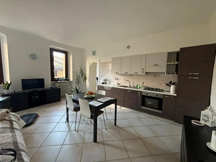 Appartamento quadrilocale in vendita in Via Cibrario, Lanzo Torinese