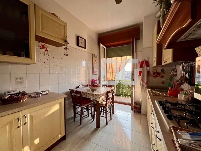 Appartamento bilocale in vendita in Via Buozzi, Limbiate