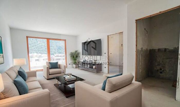 Appartamento trilocale in vendita in Via Renon, Bolzano