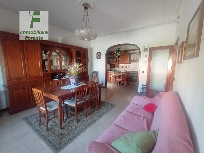 Casa con 6 locali in vendita in Via Trieste, Ponte San Nicolo