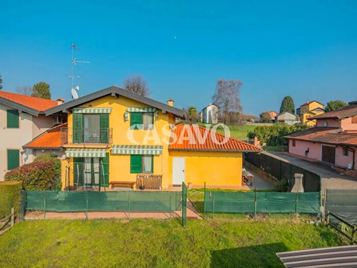 Case in Vendita e in Affitto - 3