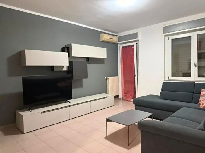 Appartamento con 6 locali in affitto in Via Brancaleone Doria, Oristano