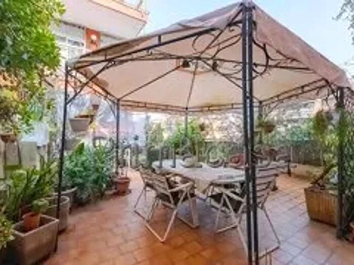 Appartamento con 5 locali in vendita in Via Ugo La Malfa, Milano