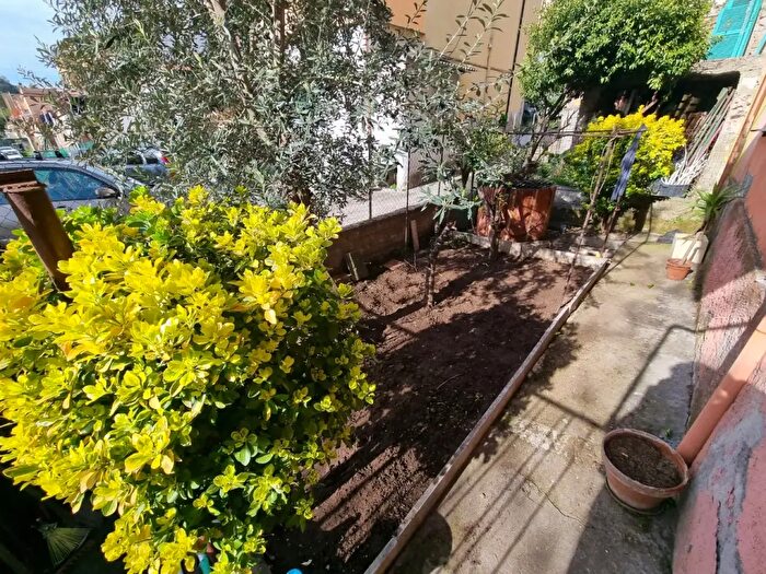 Appartamento trilocale in vendita in Via Cornelia, Roma