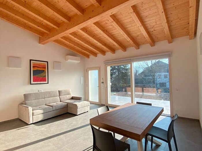 Casa bilocale in affitto in Via del Lò, Centro, Rovetta