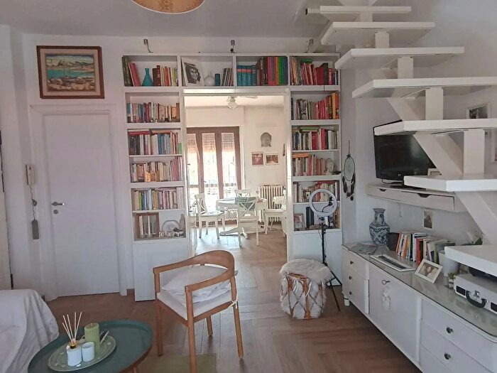Appartamento trilocale in vendita in Via Alessandria, Nichelino