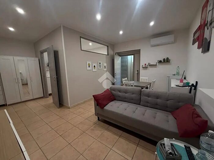 Casa monolocale in vendita in Via Maddalena Caputo, Angri