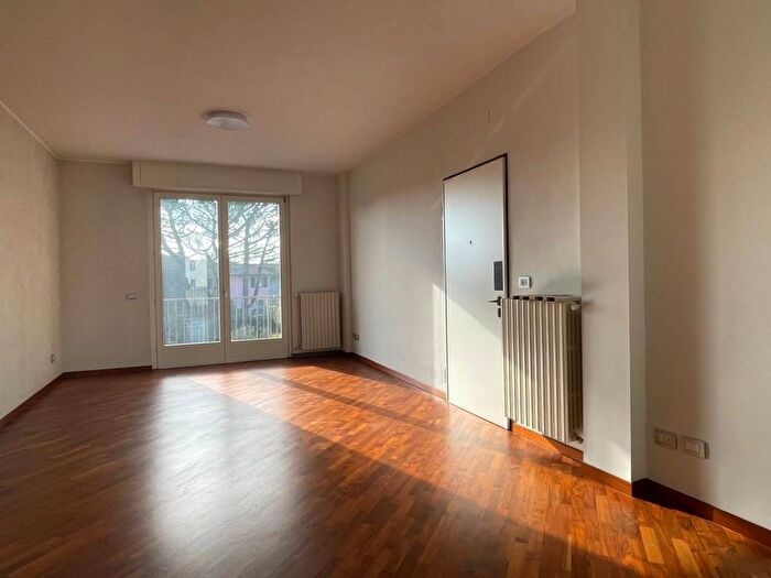 Appartamento bilocale in affitto in Montello San Salvatore, Seregno