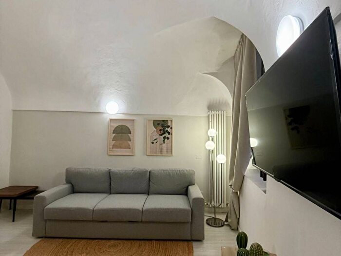 Appartamento bilocale in affitto in Vicolo Pazzarelli, Centro Storico, Piacenza