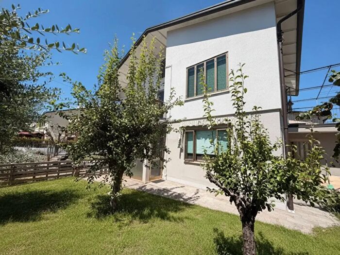 Casa con 5 locali in vendita in Via Capitanio, Spinea