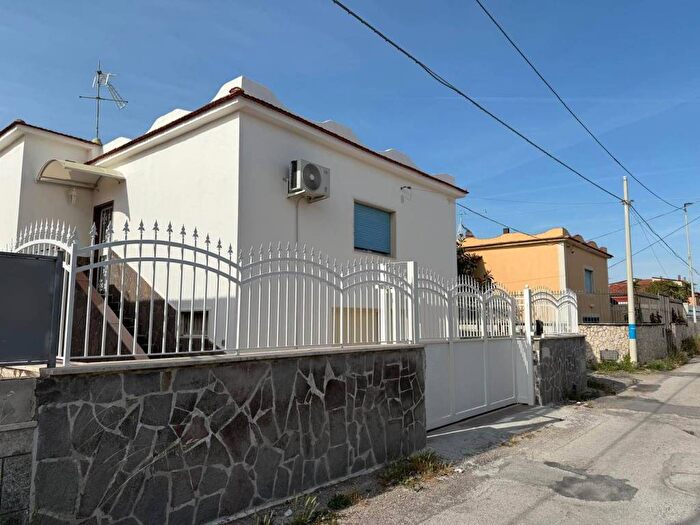 Casa con 5 locali in affitto in viale tagliamento, Bagnara Destra Volturno, Castel Volturno