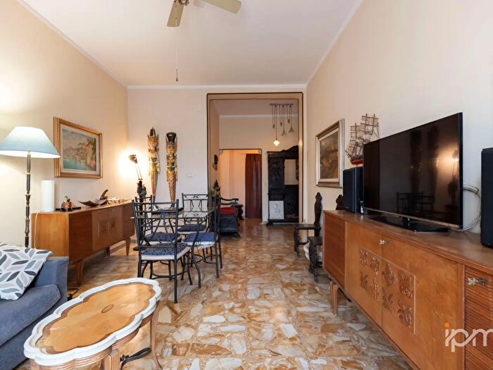 Appartamento trilocale in vendita in Mantova