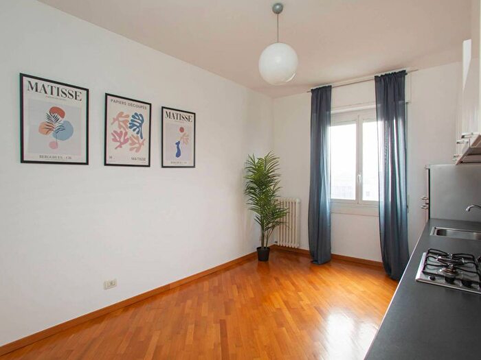 Appartamento bilocale in affitto in Viale Caterina da Forlì, Gambara, Milano