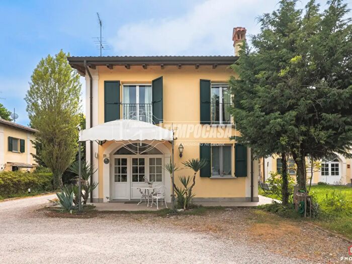 Casa trilocale in vendita in Via Cassoletta dE, Valsamoggia
