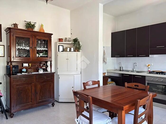 Appartamento trilocale in vendita in Via Trezzo di Carpenedo, Venezia