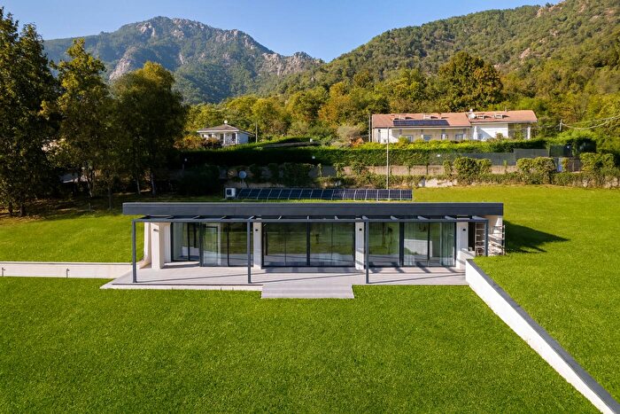 Casa con 5 locali in vendita in Strada Pero, Cantalupa