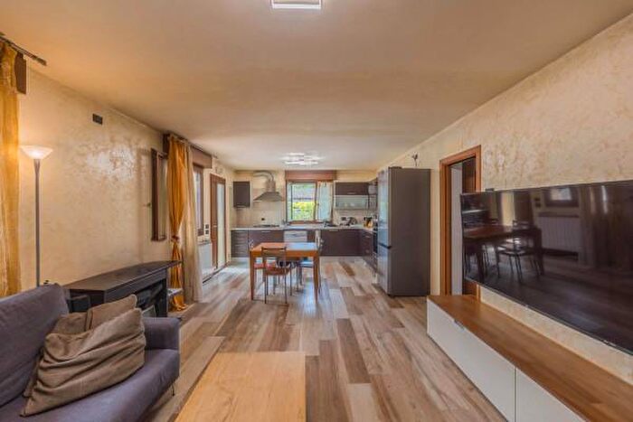 Appartamento trilocale in vendita in Via del Lagunare, Cavallino Treporti