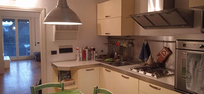 Appartamento quadrilocale in affitto in Firenze