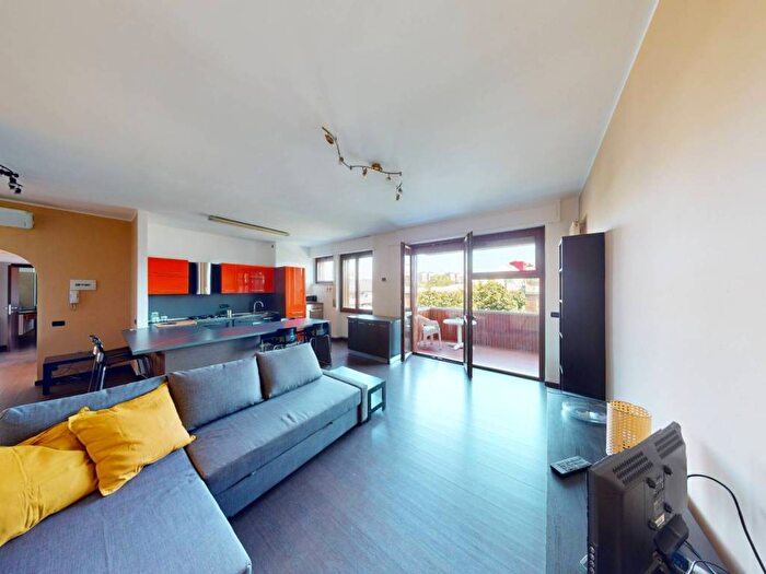 Appartamento trilocale in affitto in Via dei Bognetti, Pezzotti Meda, Milano