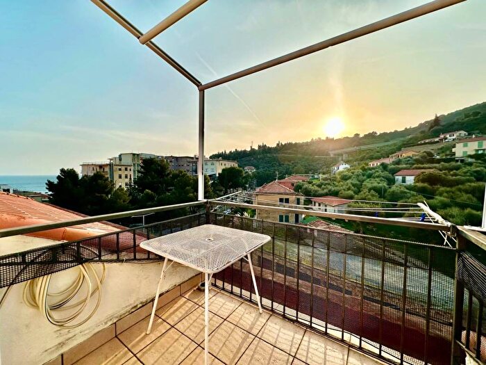 Casa monolocale in affitto in via sant agata, Porto Maurizio, Imperia