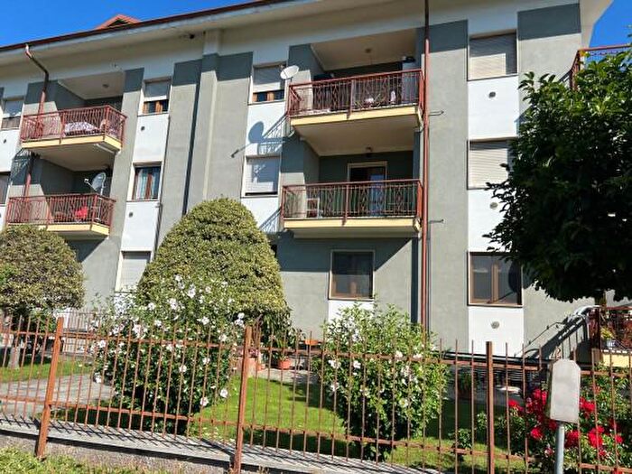 Appartamento trilocale in vendita in Strada Provinciale Piasco, Venasca