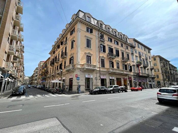 Appartamento monolocale in affitto in Via Duchessa Jolanda, Cit Turin, Torino