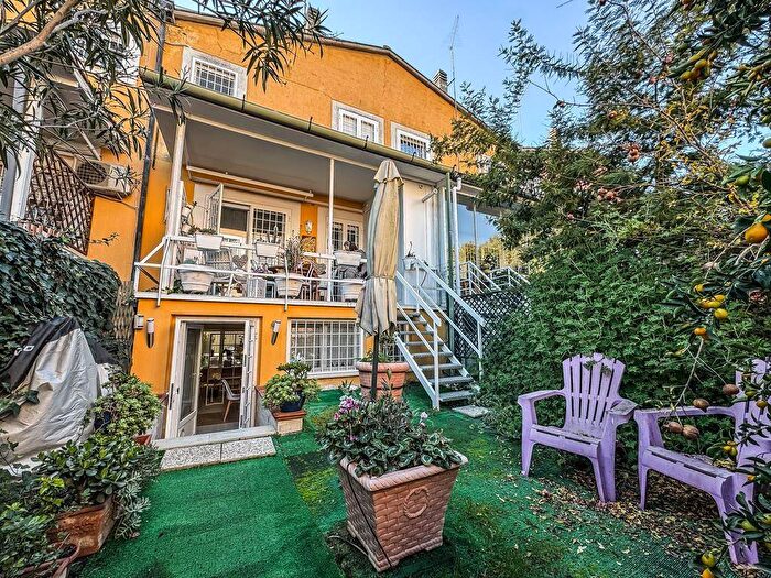 Appartamento bilocale in affitto in Via Aristonida, Casal Palocco, Roma