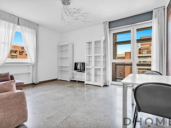 Appartamento bilocale in affitto in Vle Andrea Doria Milano MI Italia, Centrale, Milano