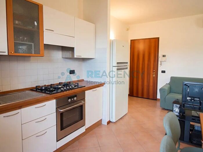 Appartamento bilocale in vendita in Via Collareo, Schio