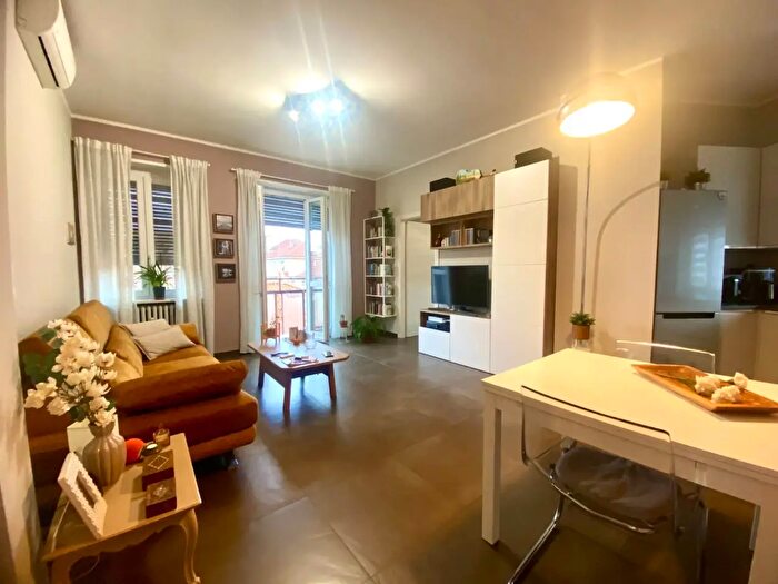 Appartamento trilocale in vendita in Via Martiniana, Torino