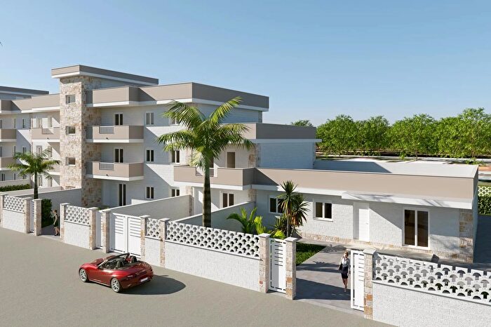 Case in Vendita e in Affitto - 3