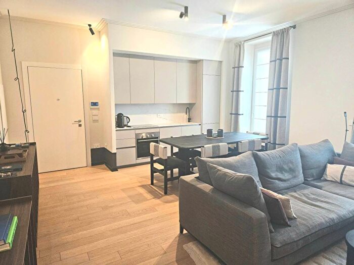 Appartamento bilocale in affitto in Via Errico Petrella, Buenos Aires, Milano