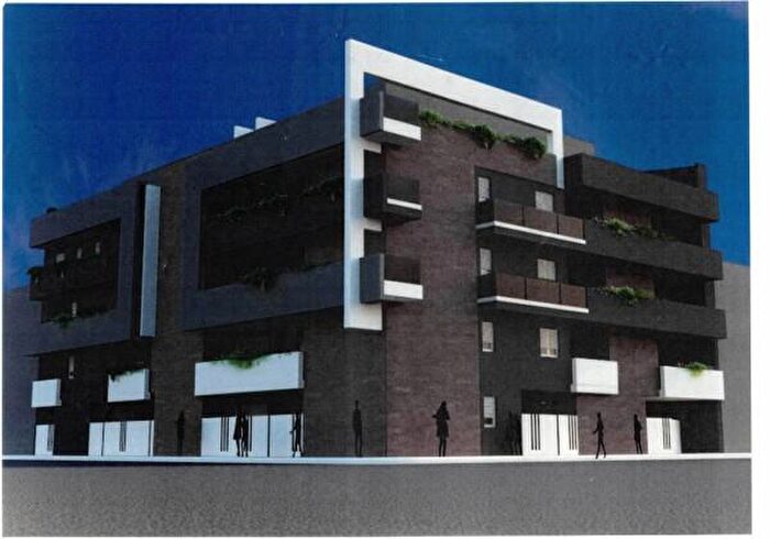 Appartamento con 5 locali in vendita in Via Luigi Settembrini, Andria