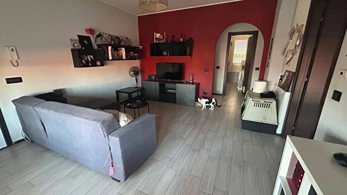 Appartamento trilocale in vendita in Via Luigi Cadorna Mortara, Mortara