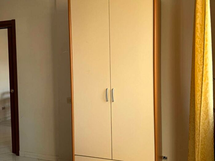 Appartamento monolocale in affitto in Centro Direzionale, Napoli