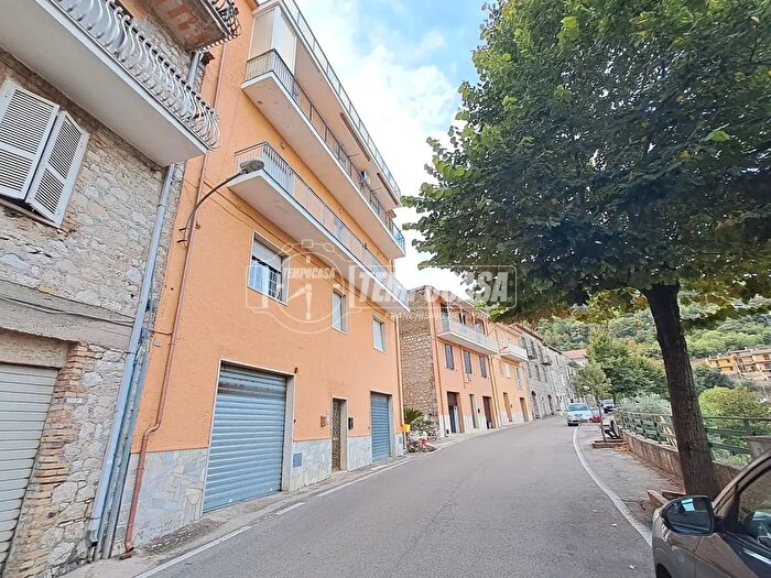 Appartamento bilocale in vendita in Via Arringo, Sonnino