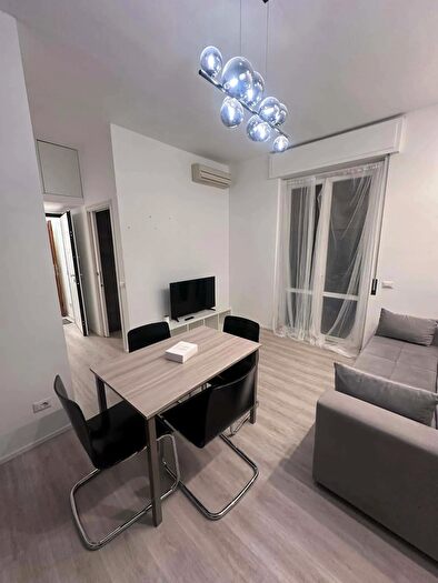 Appartamento monolocale in affitto in Via Giovanni Battista Sammartini, Milano