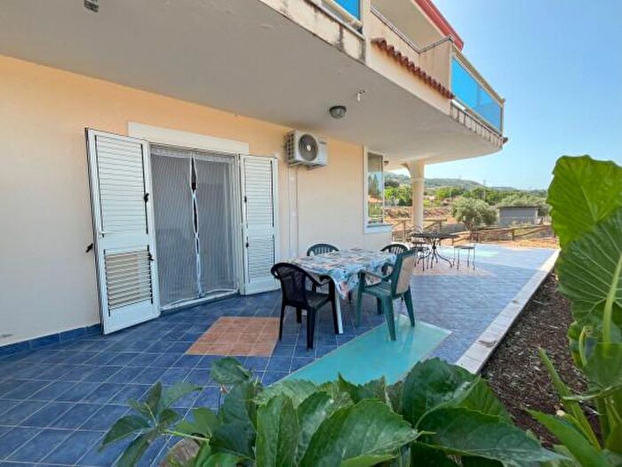 Appartamento trilocale in vendita in Viale Glauco, Diamante