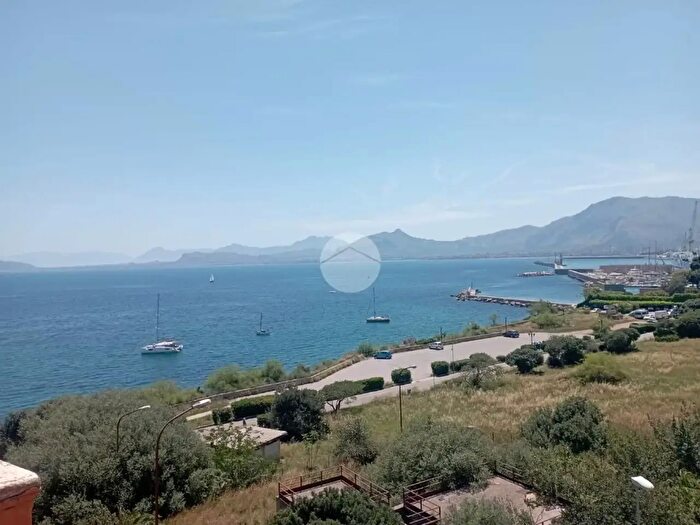 Appartamento trilocale in affitto in V Papa Sergio I, Palermo