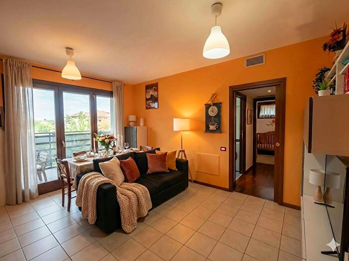 Appartamento monolocale in affitto in Viale Sarca, Bignami Ponale, Milano