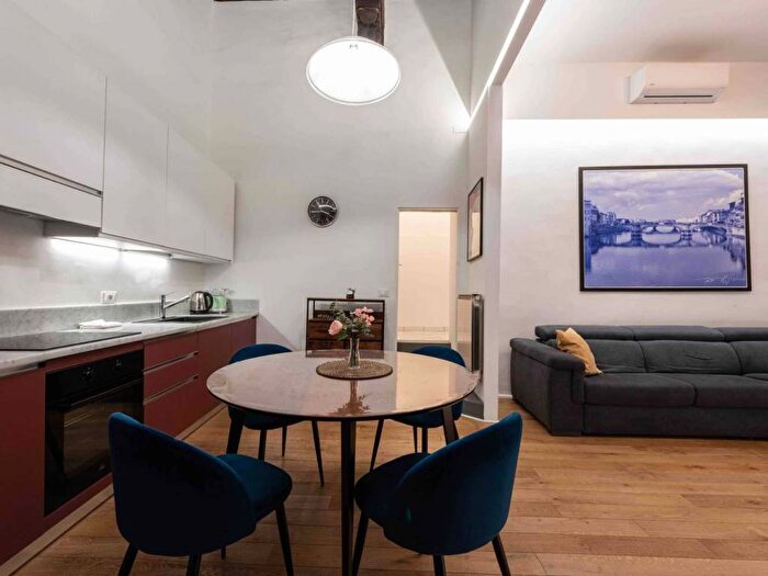 Appartamento bilocale in affitto in Via di San Niccolò, San Niccolò, Firenze