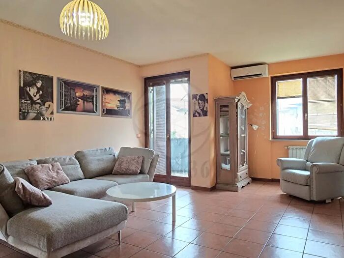 Appartamento trilocale in vendita in Via Mola di Bernardo, Terni