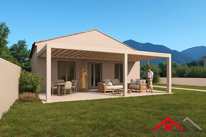 Casa con 6 locali in vendita in San Giuliano Terme